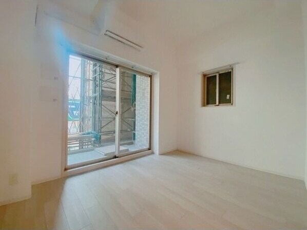 エスリードレジデンス新大阪プライムの物件内観写真